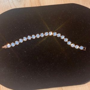 NWOT Touchstone Crystal Ice Bracelet